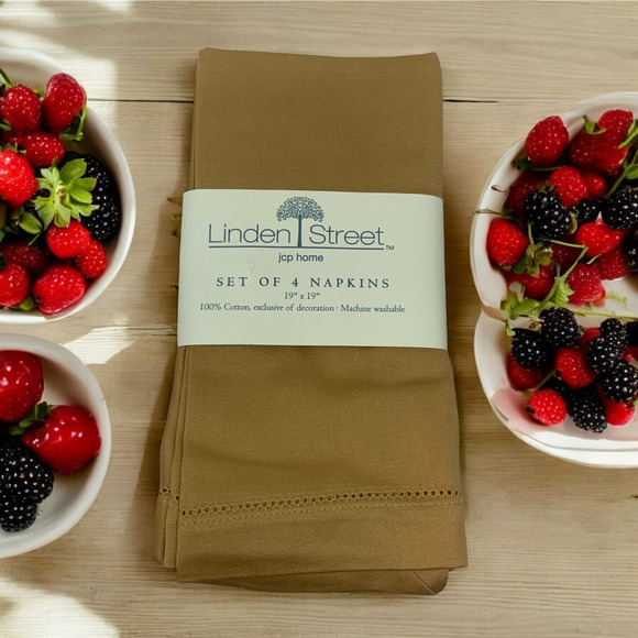 Lot 4 x NEW Linden Street JCP 100% Cotton Dinner Napkins 19" x 19" Harvest Gold - Picture 1 of 4